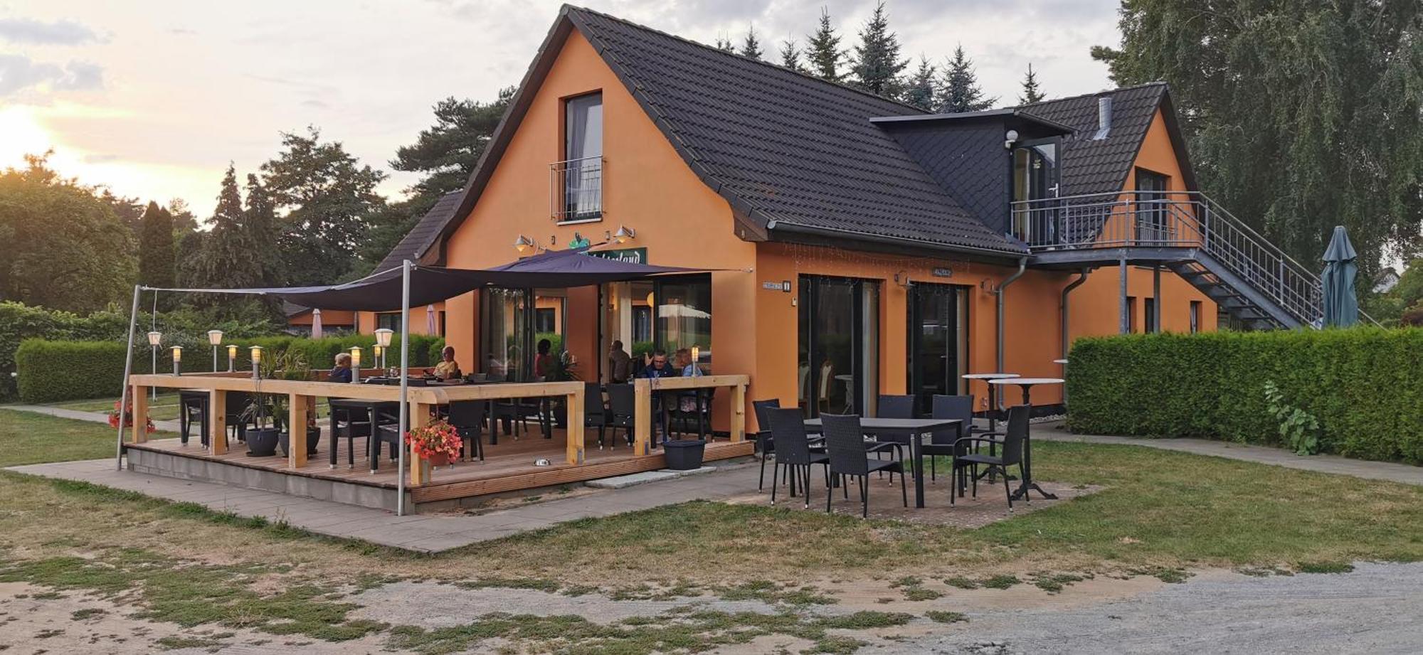 Pension Achterland Mellenthin Екстериор снимка
